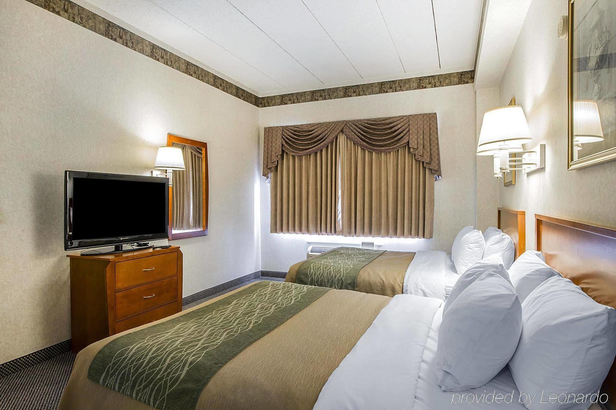 Holiday Inn Express & Suites Waterville - North By Ihg Экстерьер фото